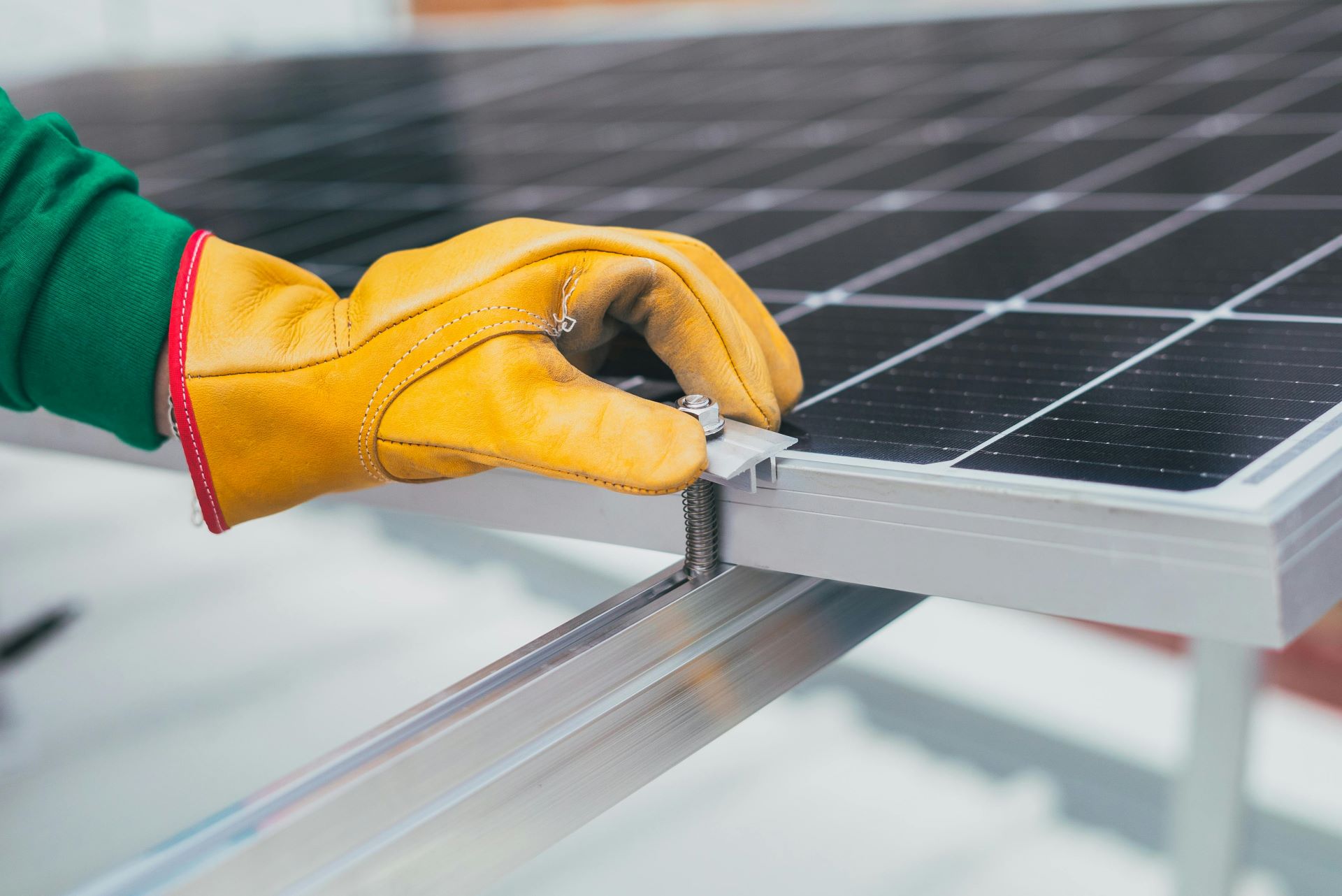 How to Prepare Your Solar System for Storm Season Checklist